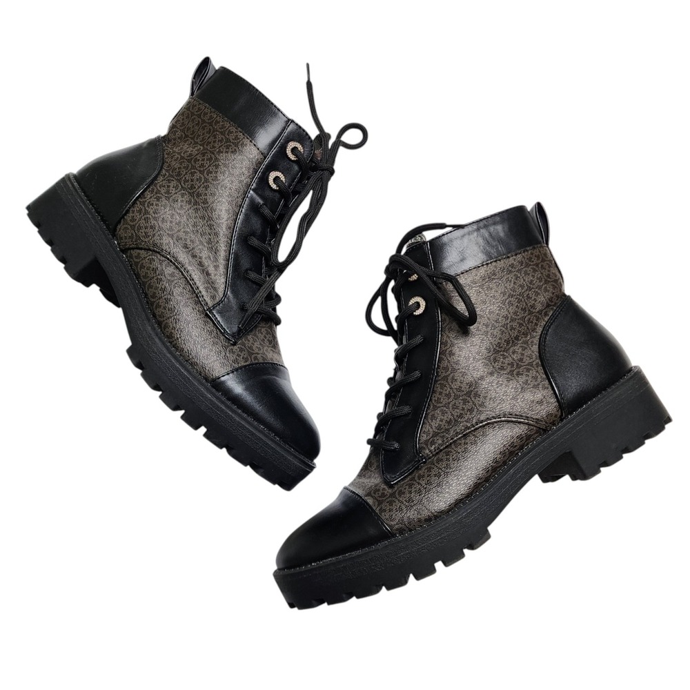 Daisy Fuentes Womens Lace Up Combat Boots Size 8 Lug Sole Monogram Bling Accent